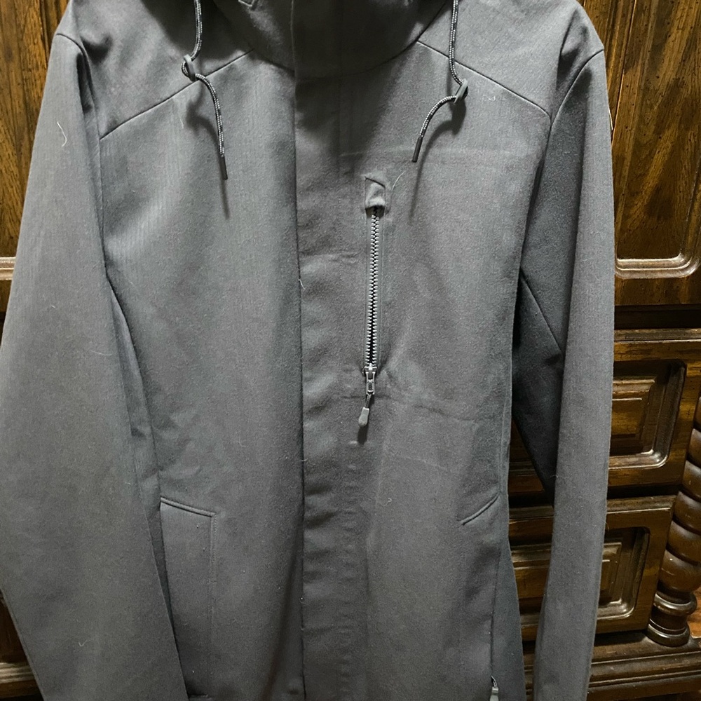 Under Armour Men's Grey Hooded Jacket